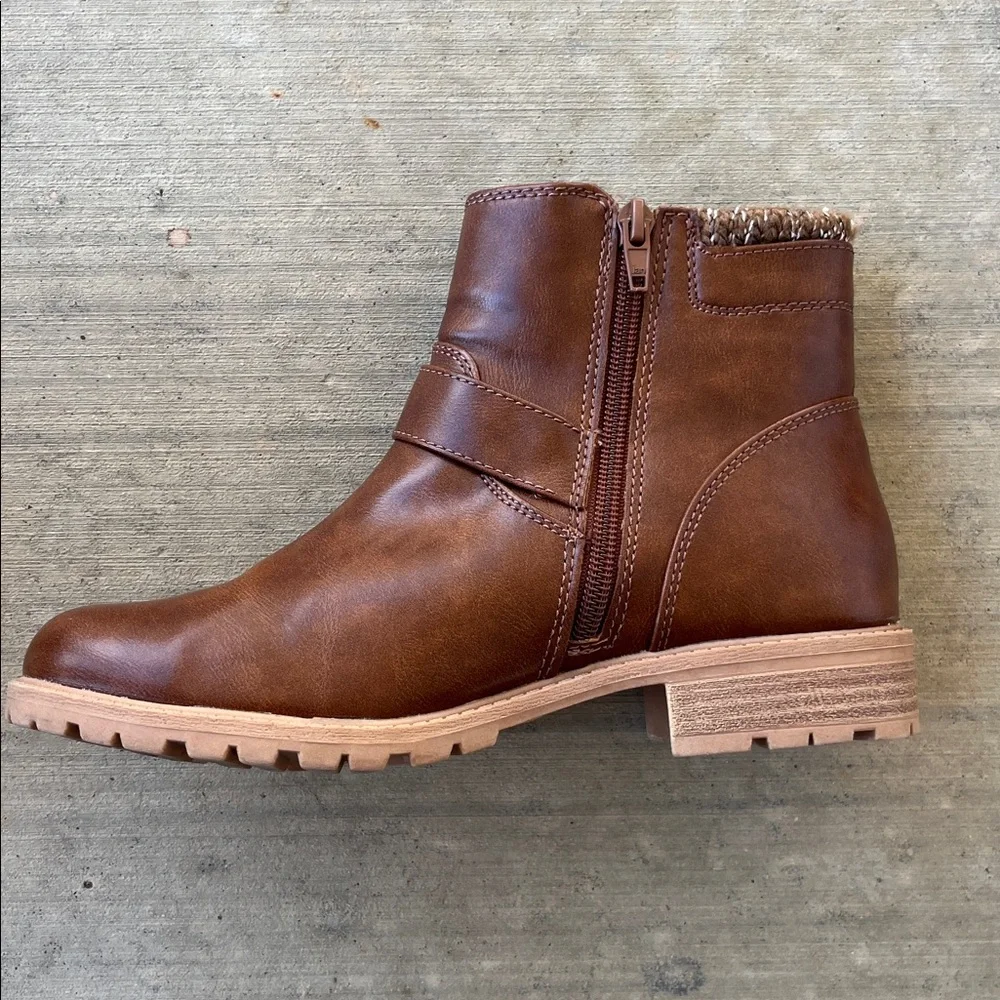 Wonder Nation Girl’s Brown Ankle Boots with Buckle Detail
